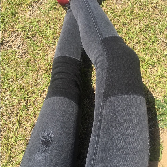 Jeans - Picture 2 of 5